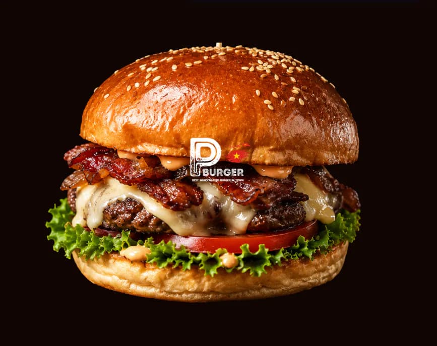 Aussie Smoke Melt Burger with bacon, mozzarella and caramelized onion