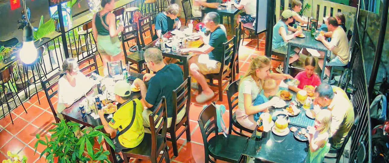 A busy evening in the P Burger dining room